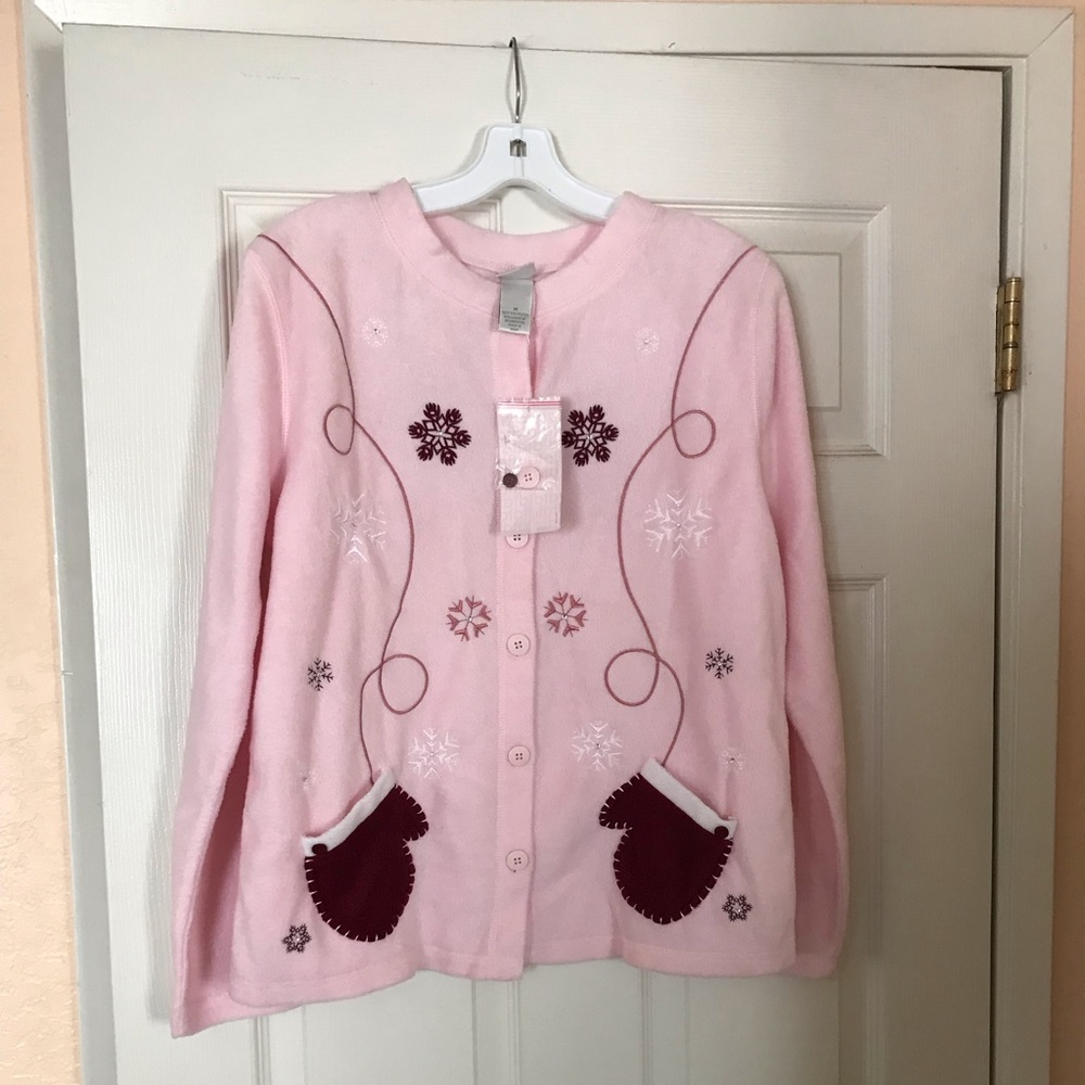 Woman’s NWT Fashion Bug Medium Pink Sweater